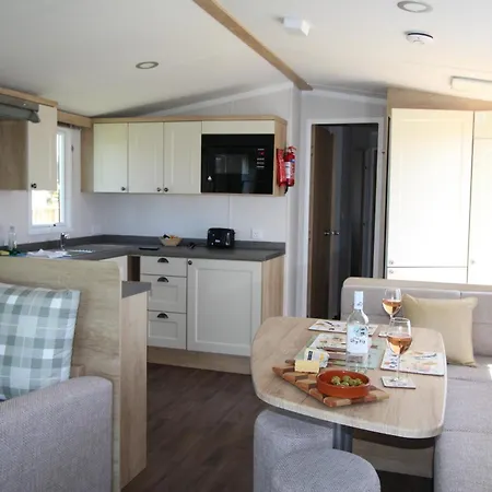 Polborder Holidays Country Park Looe